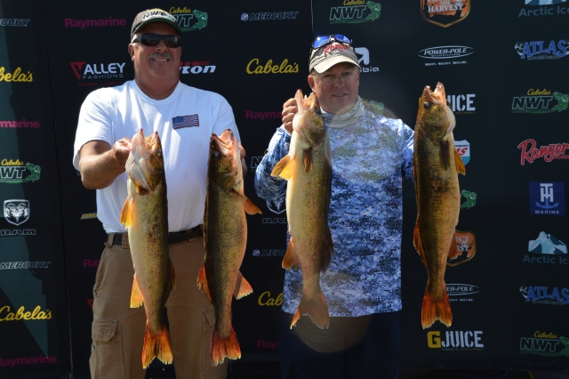 80CA3535-2BB8-4E30-B9E6-06B15955CFB4