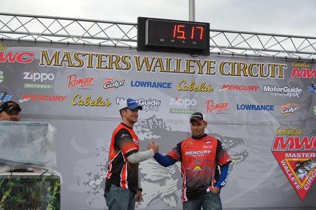 80F86420-F507-4282-A738-B84C7F4CF25F