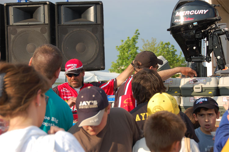 80FBB0BD-9B91-462D-93D7-201263994B7F