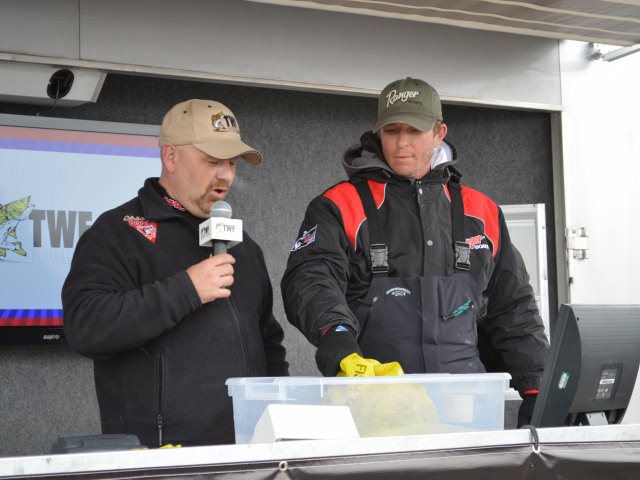 81281444-92DB-4841-9356-95B80028301E