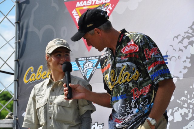 812D23B8-F6CF-4984-9A37-3DA402EF5DD6