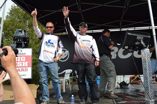 81B8CEA4-6721-43A0-83D7-E378F21C5DBA