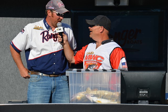 820F3519-F8D3-408C-B007-63DA12F08C67