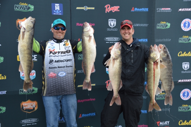 82312742-8AC6-4618-A5ED-050ACF3DCD01