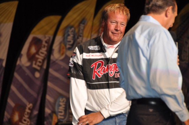 82497F6E-3837-4455-9291-515E7A0B96E3