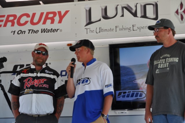 829D7894-C681-48CB-8F49-EB10BDCC4B20