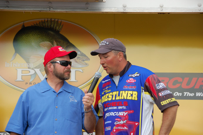 82C127AD-C112-4E15-B3D0-1039BA7F4C19