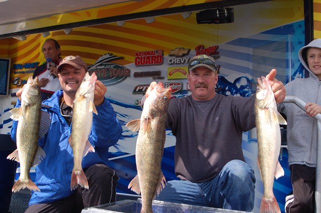 82D77BBC-112A-465F-B35A-DD18DE3E90E8