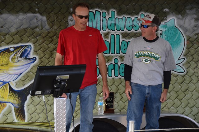 82E83F3C-9AEA-4BC2-85FA-A547CEA0F1A1