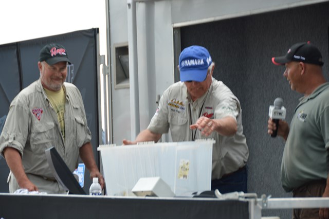 82F26DB7-9EC6-477C-BEBE-76050A54EFC2