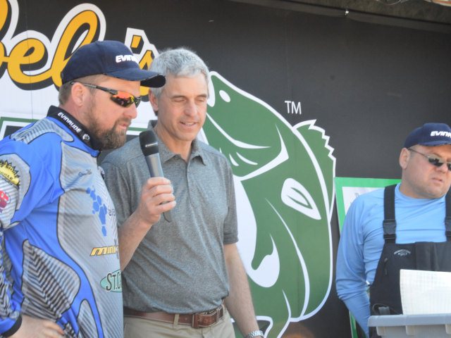 8305D5E1-256E-4E19-A78E-EAE18D5B83A7