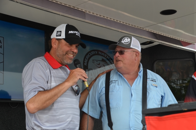 830E12D9-AAE3-45EC-AA66-B11ADB28A48C