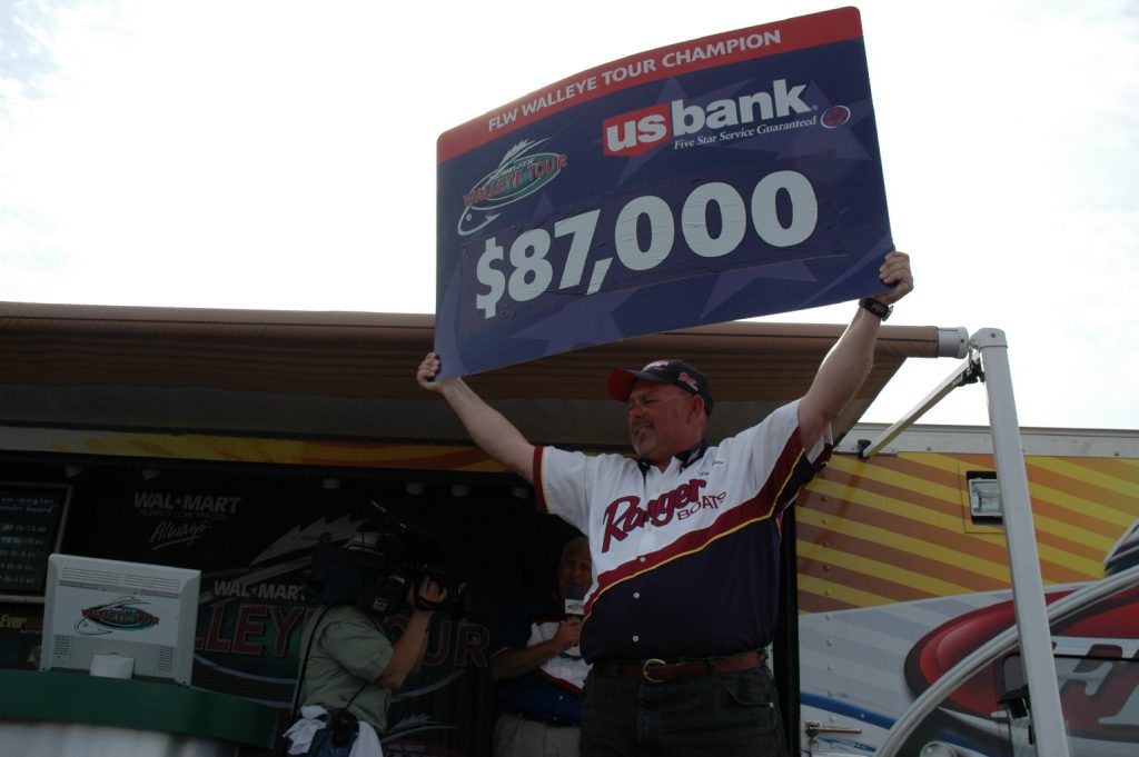 832993FD-A2B7-4420-A099-8D1A6804C923