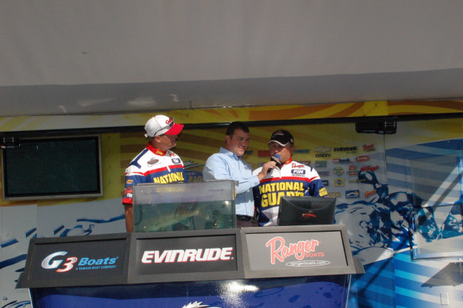 832BF71E-B106-4F50-9F5C-70C3D57CA85D