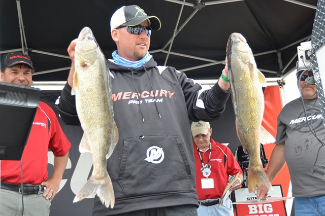 835CDC50-567E-4709-9003-F39F5F95338E