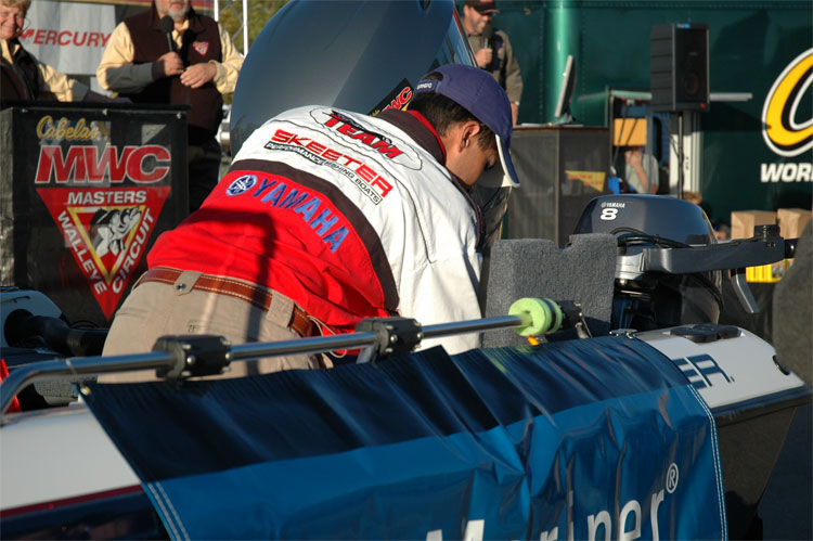 837105E6-6917-4692-9BEC-C1B34871FFB1