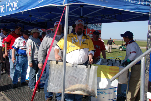 83C26B7D-1750-4CEE-9B60-ED34CB133D7F