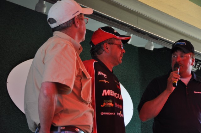 83D3AB6E-5071-4EAE-B9F8-7F6BB3E11E94