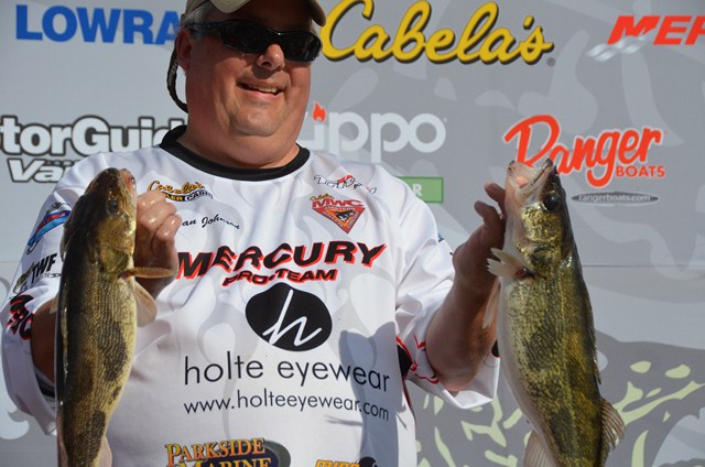 83F80A3A-3025-40F3-A968-C36906AF0338