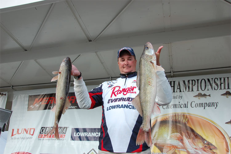 83FADE2E-15BB-4C9F-94E2-512E0C655D7B