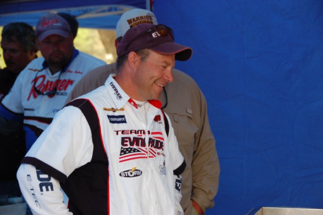 8407FC6F-3CF6-4ADF-8A8D-AE409849A032