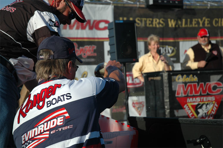 84C21173-0DE1-426E-9307-089135AE474A