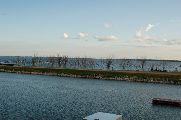 84E58C72-10E8-4485-AA66-56986E983277