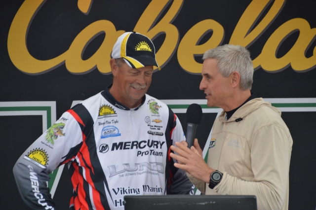 84F18133-6814-4466-9F35-6C8258973EE8