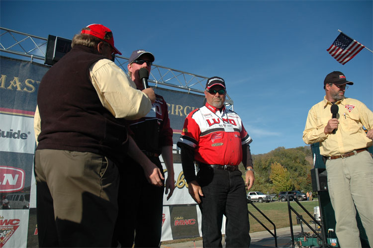 8532D684-E502-4F75-BC47-5EC1D0480319