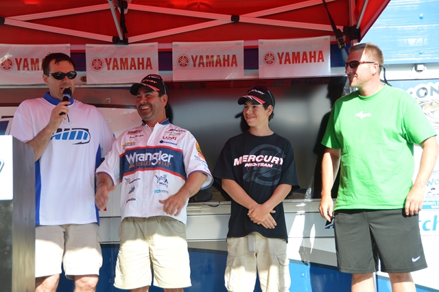 85409ED2-69B8-4FDC-A30C-9D3EA0C21FFE