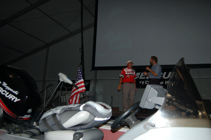 856936BC-5638-4020-BDAD-7BDE18FB8F4F