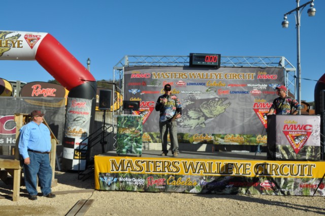 856D3388-B23E-4412-BC23-CDE929714180