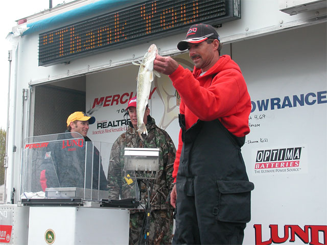 8587B15F-6BFA-449D-B791-4E3D056011A8