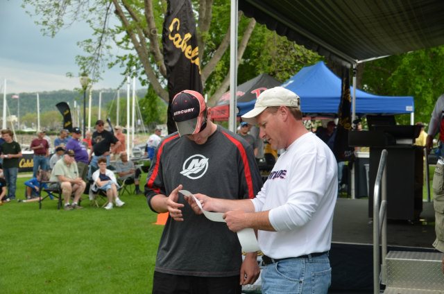 859B43F3-E6C4-4388-99B7-F33B04E668FF