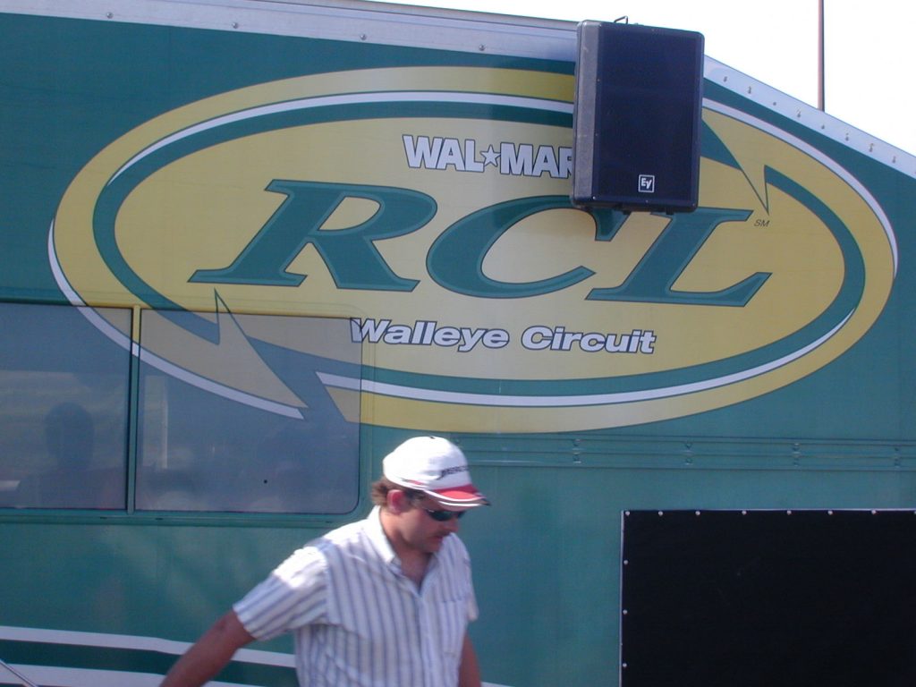 85C412EB-52AF-4FFA-9EB5-99321E8852DA