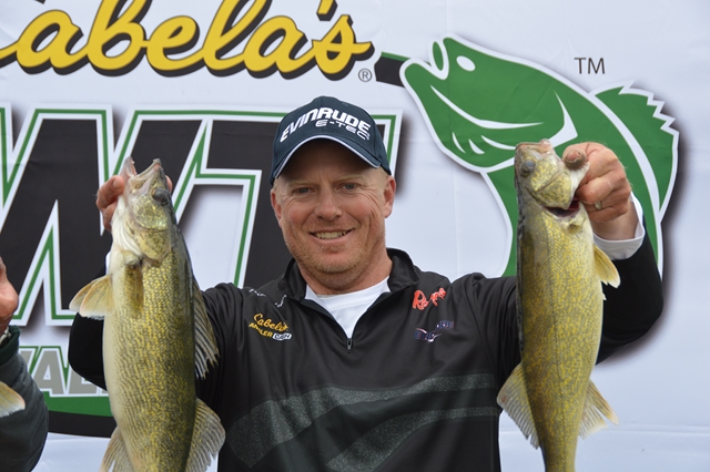 85C455BF-9DA5-498F-8850-3BB083DCC7B0