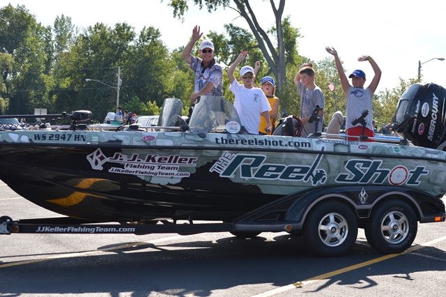 85FAF659-F54A-4ACF-8264-08AF3EEDA42D