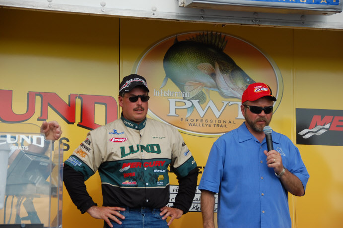 866A379F-BDFD-4C5B-9D6B-769289BE9E78