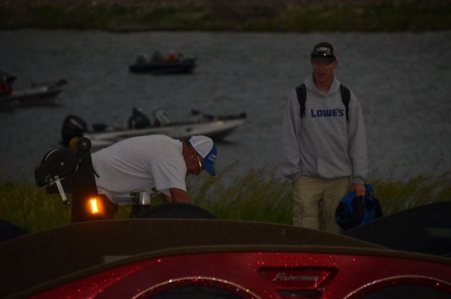 866C8DEF-89A2-4A45-8917-AEB574A01087