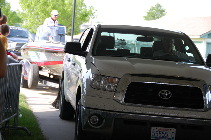 86711A92-1254-4B37-A12D-EC576A3F9137