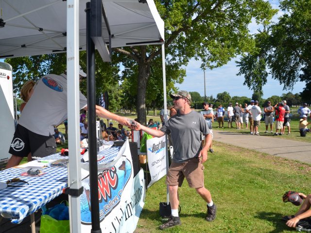 86751578-6BC7-45EE-AD28-8496BE033CAC