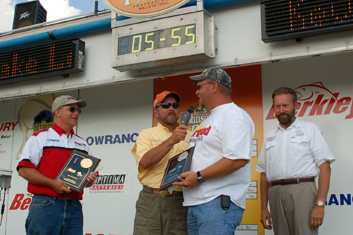 8676EFA2-60A6-4706-B379-6D7A920A21E8