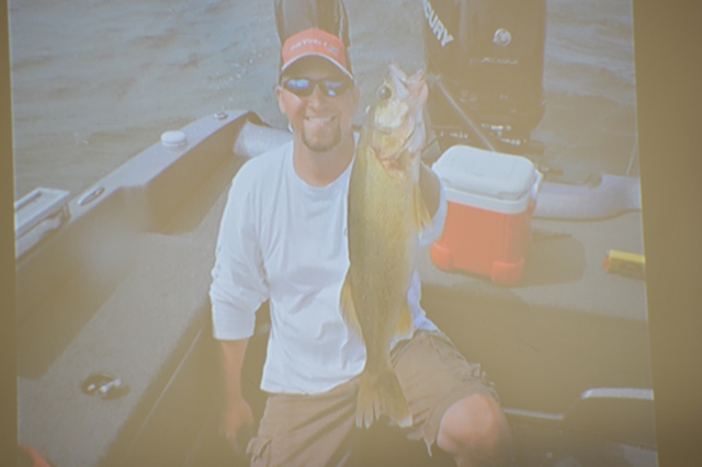 867DB04B-58C7-4CC5-A90F-1169B3A40F7B