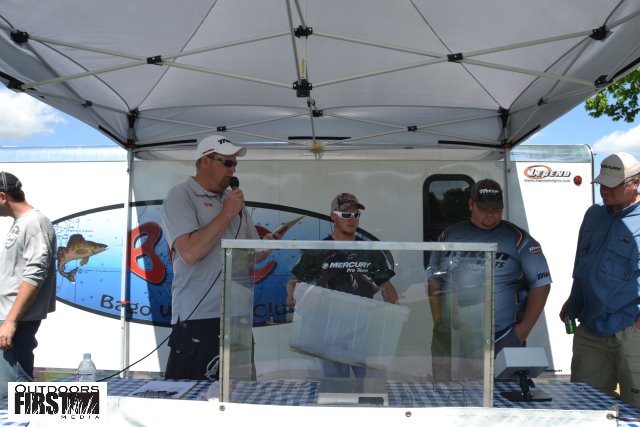 868E7C91-9FE4-4856-8FA9-049B279B464E