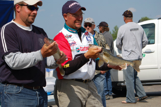 86AB5B5B-8DB3-402C-9152-4EC7B1B01AD6