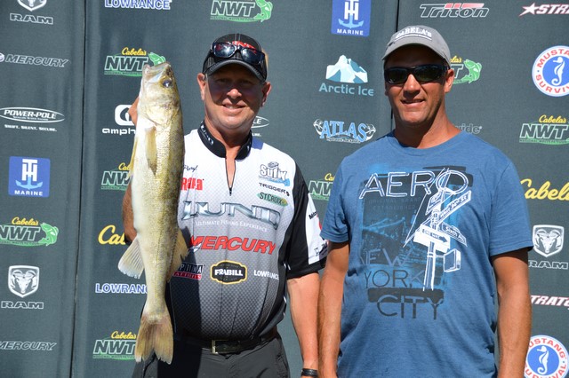 86CCC141-EF83-4501-8BDF-4C3A7034314F