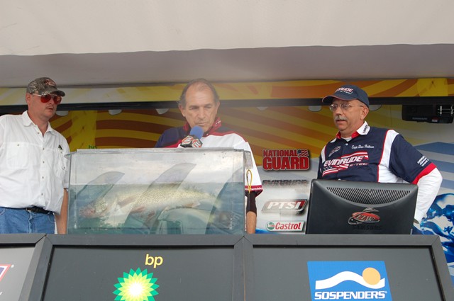 86D3C096-F486-4B8A-8F72-32E24E12391A