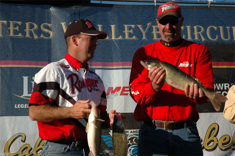 86E6C43F-065C-4B19-BA52-37F0485BA9D0