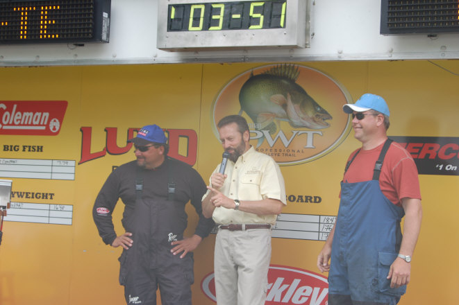 86EF9FEF-955D-4C79-9E36-C6D1C68A0601