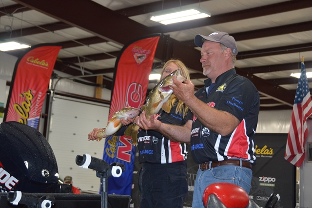 86F90C75-E4BD-4DDA-A2C9-5B15B85408F0